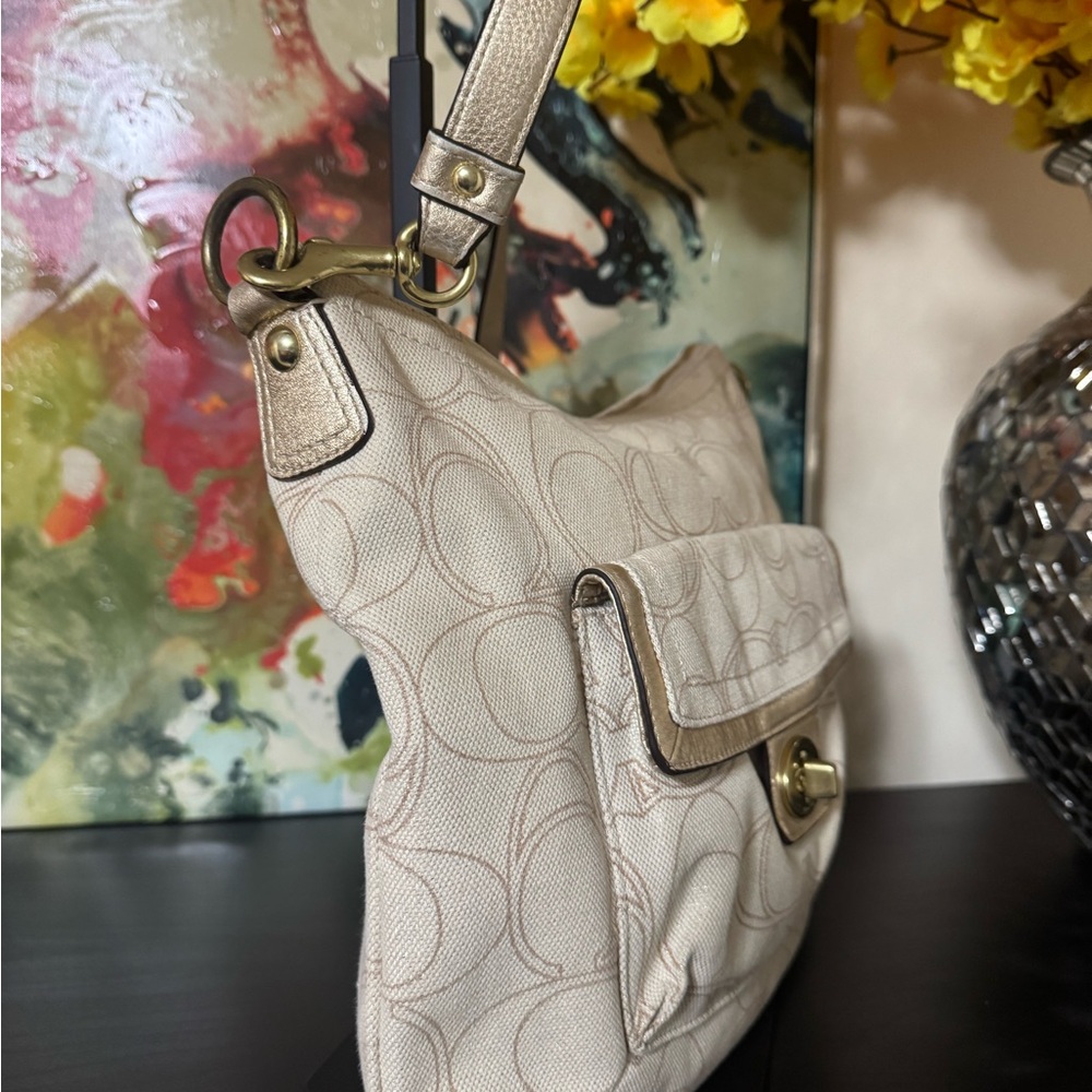 Coach Cream Shoulder Bag with Signature Pattern - Picture 2 of 9